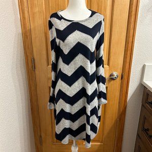 Papillon Super Soft Knit Dress/Tunic Zig Zag Print in Grey & Navy